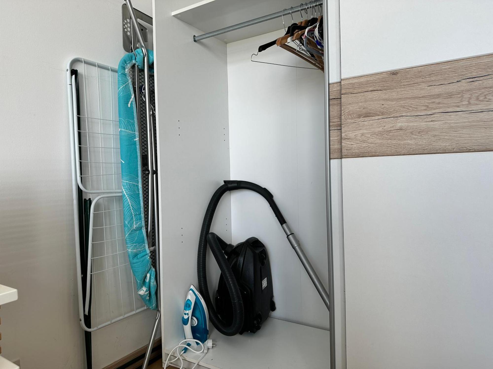 Self Check-In, Danube Bank, Free Parking Appartement Bratislava Buitenkant foto